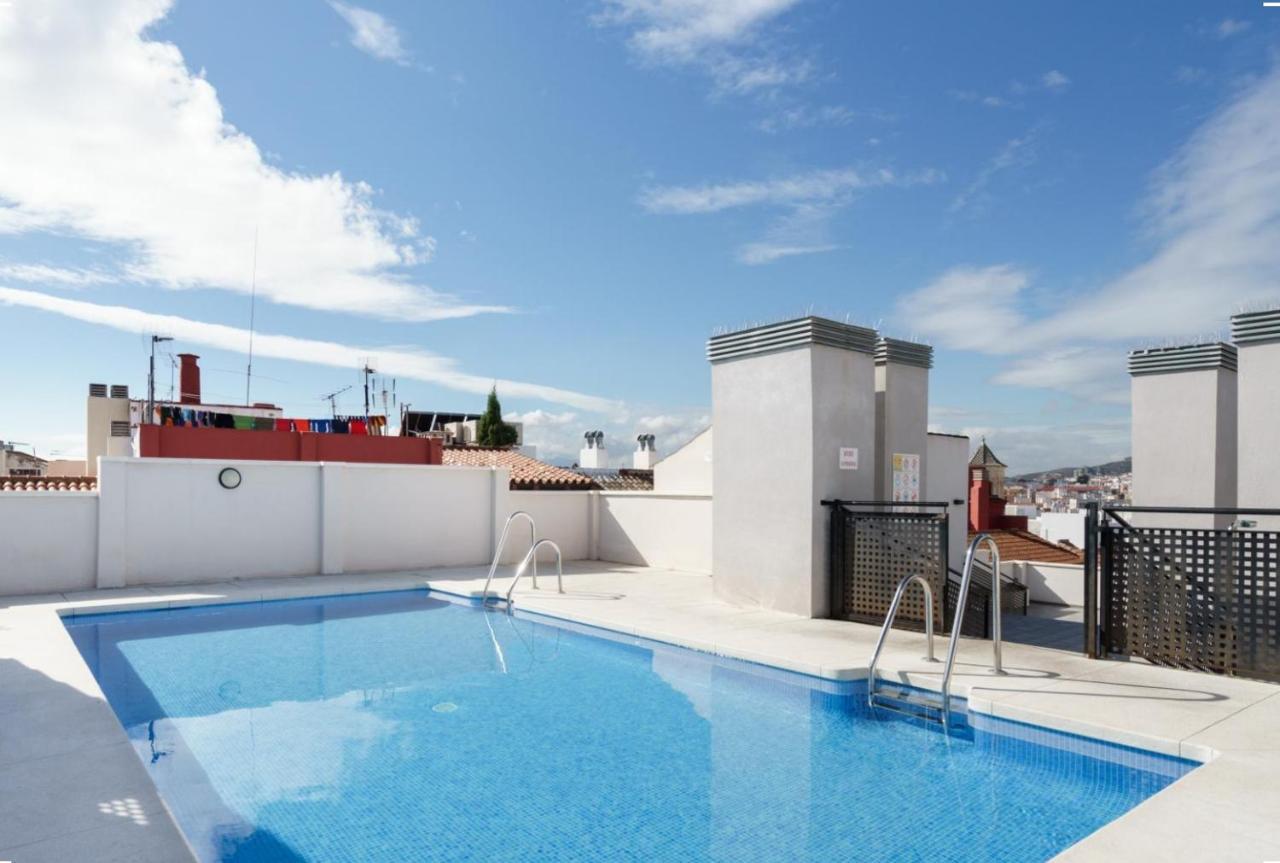 Family Apartment Patio&Swimming Pool In Center Malaga Málaga Exterior foto